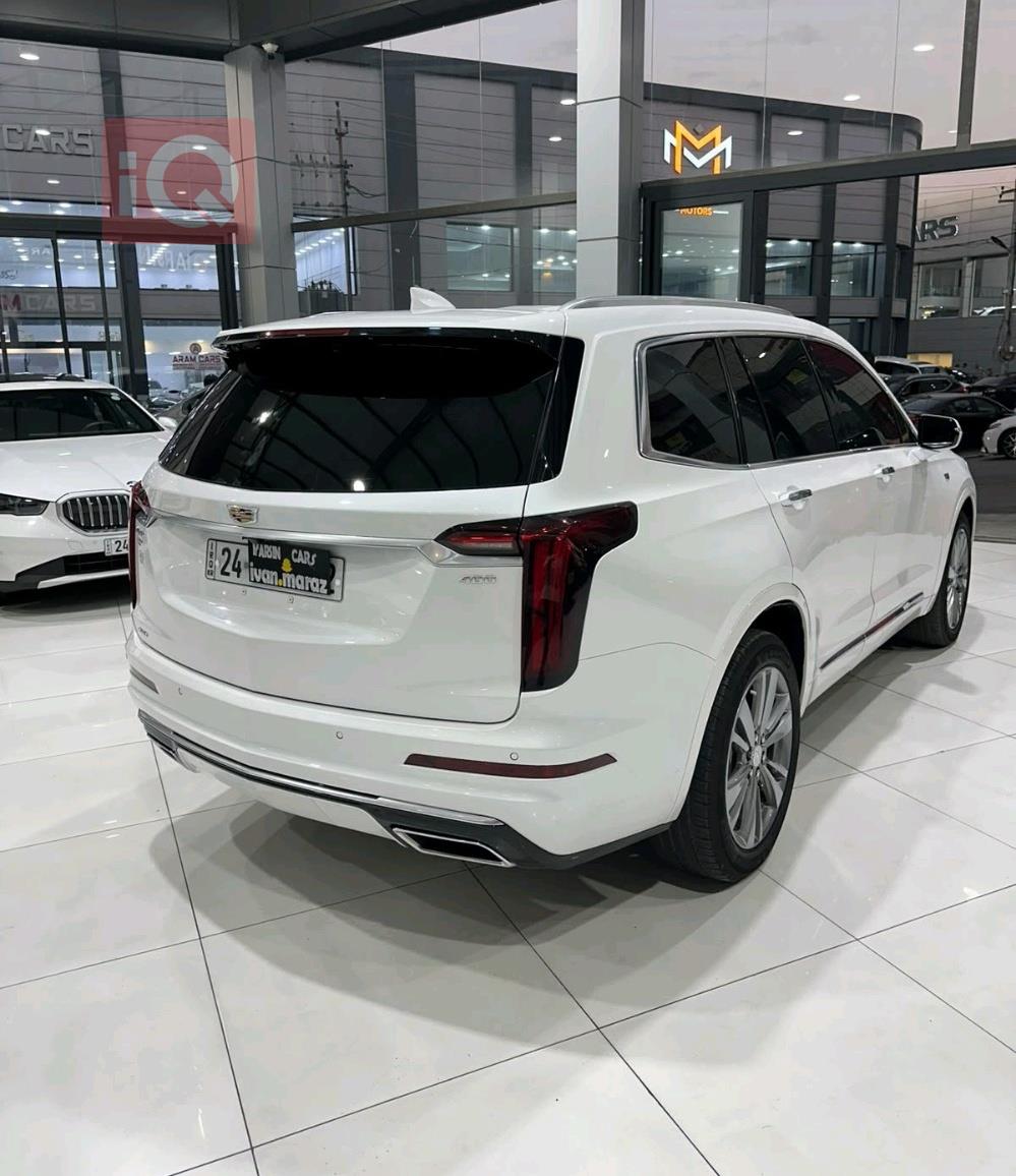 كاديلاك XT6